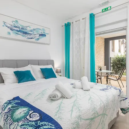 Cozy In With Wifi Apartment Pula