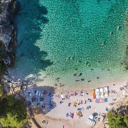 Cozy Apartment In Pula With Wifi *